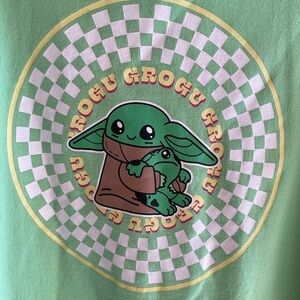 Star Wars Women's Green Baby Yoda Grogu French Terry Hoodie Sweatshirt size S/M